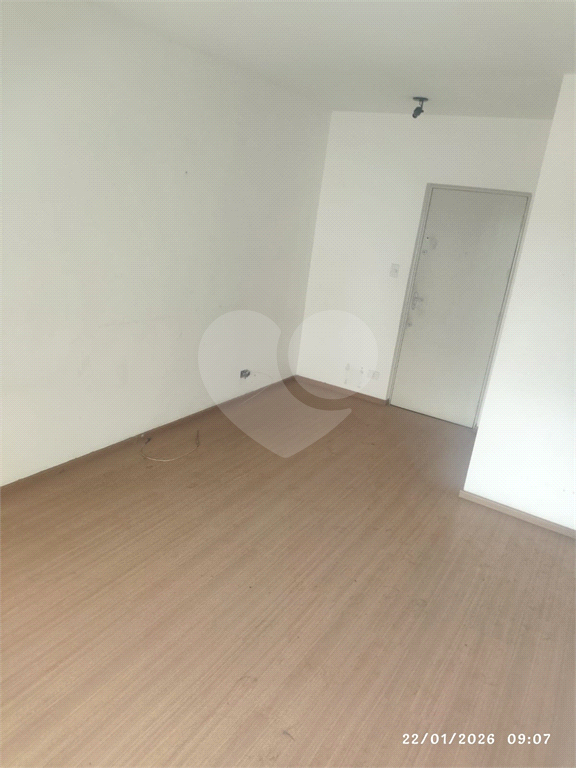 Apartamento de 02 Quartos no Centro de Pinheiros!