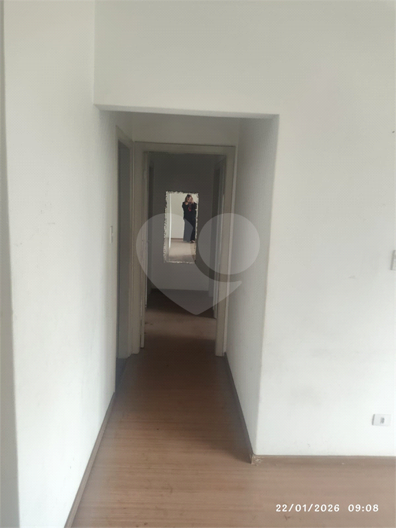Apartamento de 02 Quartos no Centro de Pinheiros!