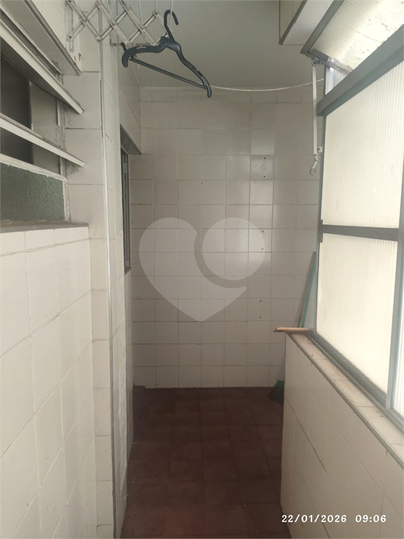 Apartamento de 02 Quartos no Centro de Pinheiros!