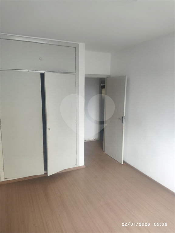 Apartamento de 02 Quartos no Centro de Pinheiros!