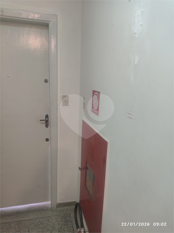 Apartamento de 02 Quartos no Centro de Pinheiros!