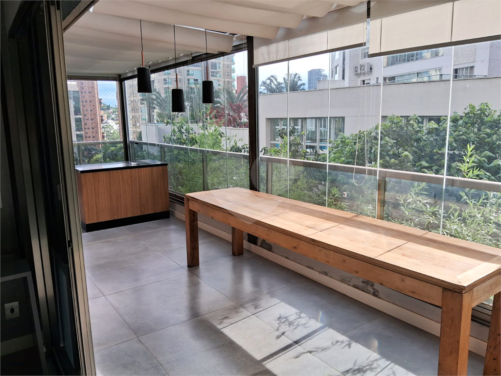 Apartamento, 2 quartos, 130 m² - Foto 1