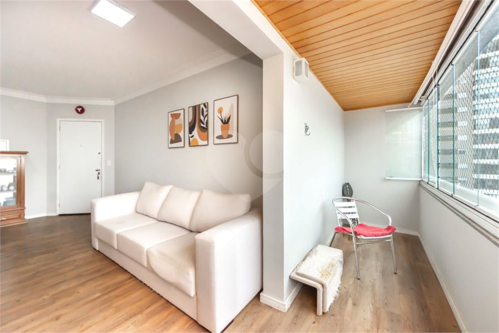 APTO 2 DORMS VILA GUMERCINDO