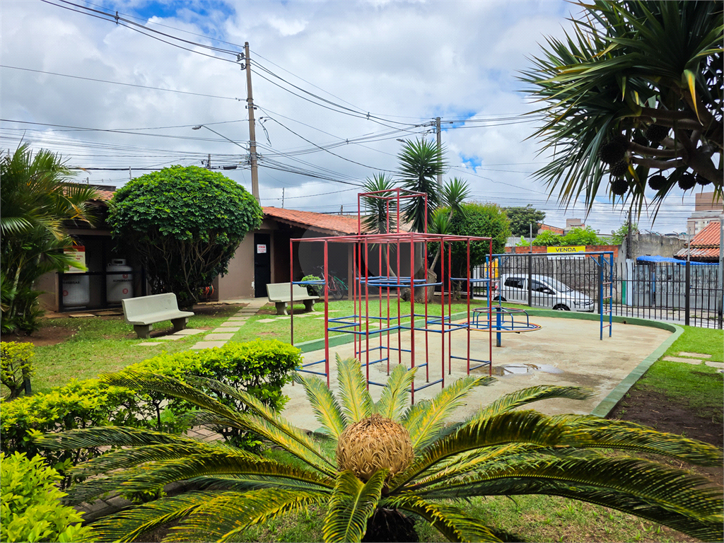 Apartamento - Guaianazes - 3 Quartos / Dormitórios - 1 Vaga - Venda / Compra