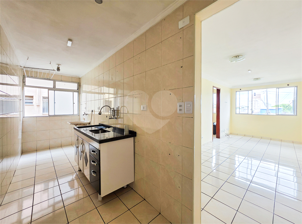 Apartamento - Guaianazes - 3 Quartos / Dormitórios - 1 Vaga - Venda / Compra