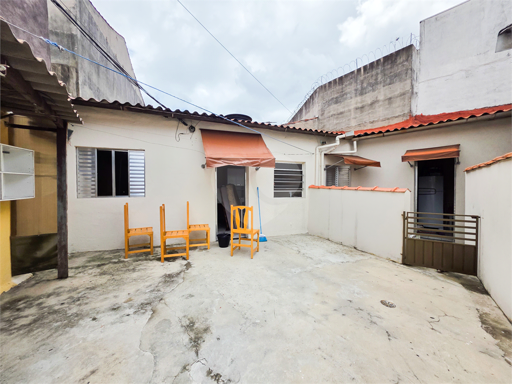 Casa - Guaianazes - 5 Quartos - 1 Vaga - Venda / Compra