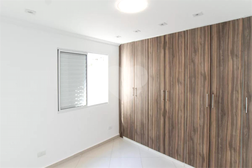 Sobrado em condomínio fechado na Vila Maria 