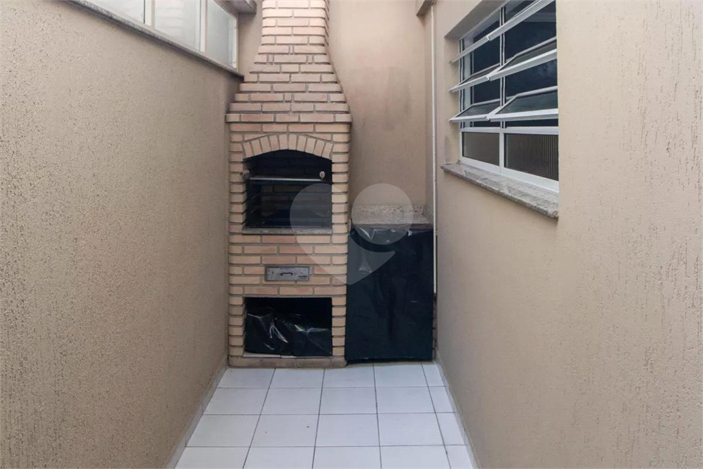 Sobrado em condomínio fechado na Vila Maria 