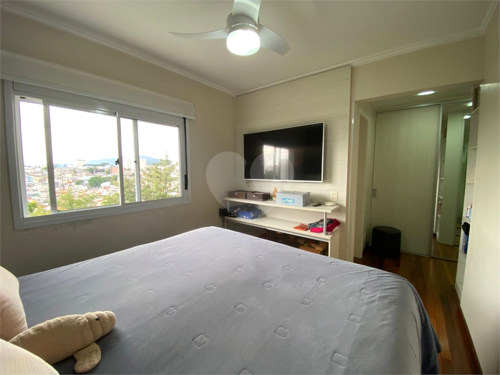 Apartamento com 3 quartos e varanda gourmet