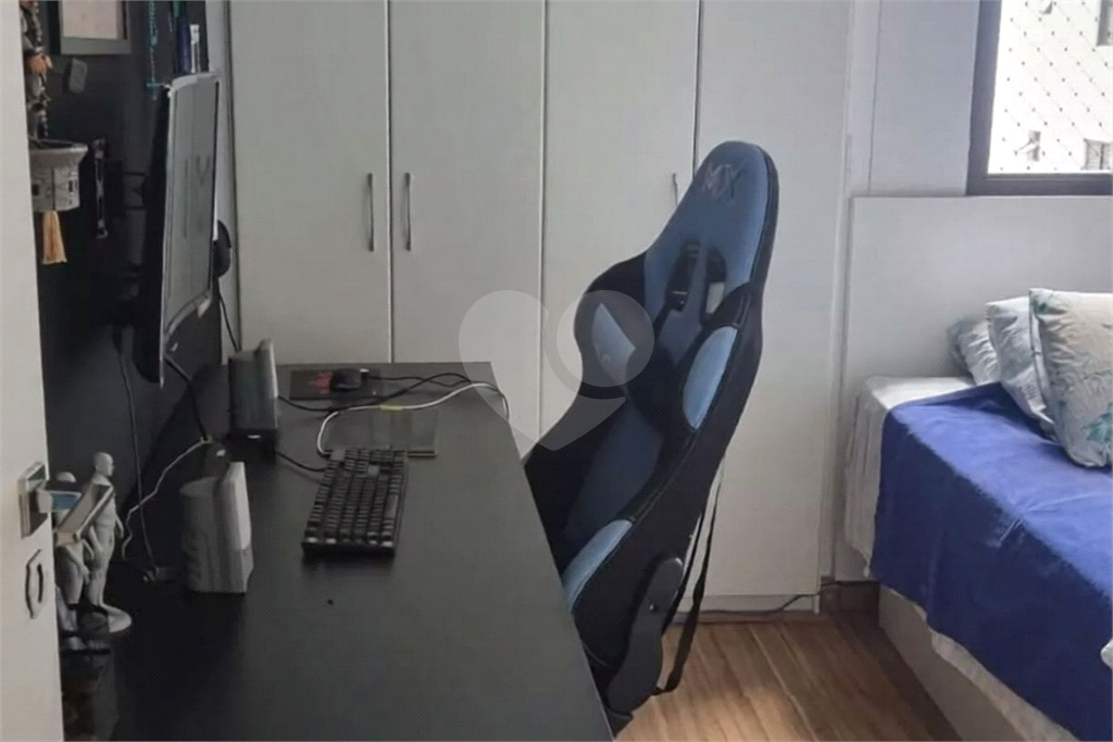 APARTAMENTO em SANTANA