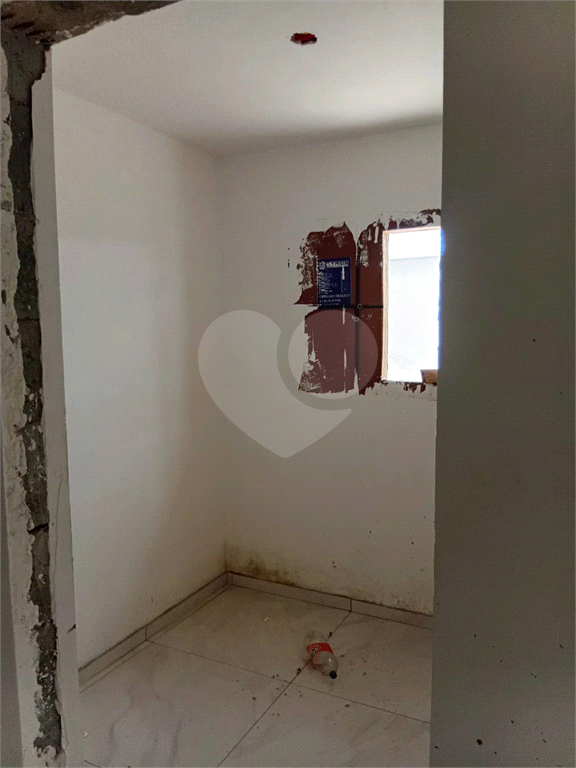 Apartamento à venda com 66 m², 3 dormitórios, quintal e 1 vaga de garagem
