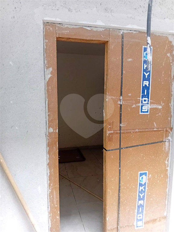 Apartamento à venda com 66 m², 3 dormitórios, quintal e 1 vaga de garagem
