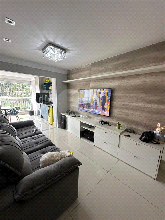 Apartamento na Vila Guilherme com Varanda Gourmet 2 vagas e depósito 