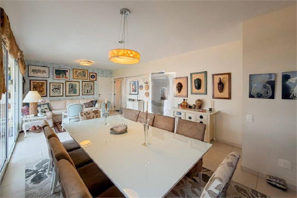 Apartamento à venda com 106m², 4 quartos e 2 vagas