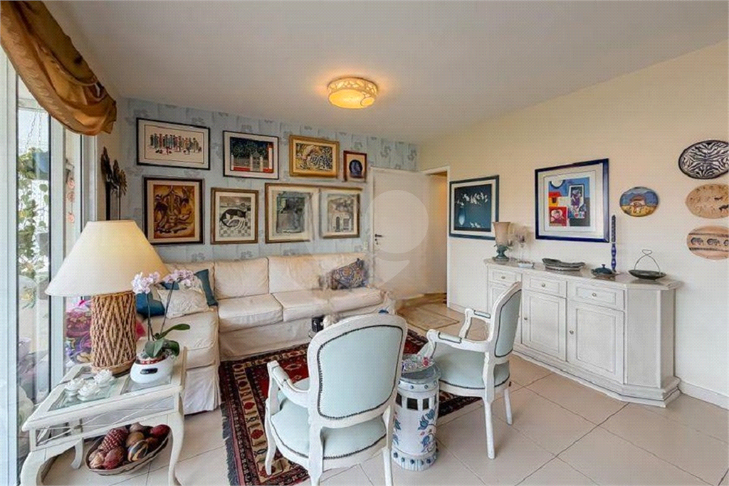 Apartamento à venda com 106m², 4 quartos e 2 vagas