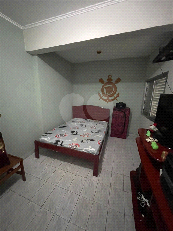 CASA À VENDA – JARDIM ARICANDUVA | 145 m² | REFORMADA | MOBILIADA | IPTU ISENTO