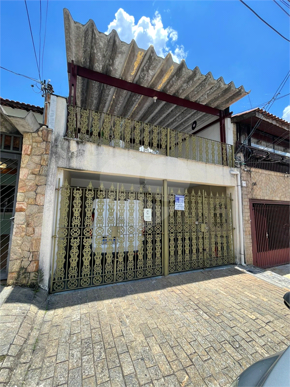 CASA À VENDA – JARDIM ARICANDUVA | 145 m² | REFORMADA | MOBILIADA | IPTU ISENTO