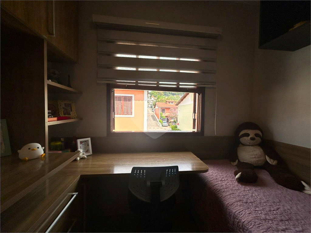 Casa de Condomínio – 142m² - 3 Dormitórios – 1 Suíte – 'Área Gourmet - Escritório - Ar Condicionado - Segurança, Natureza e Conforto 