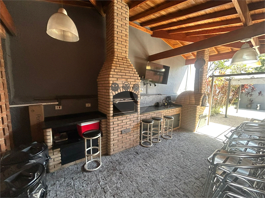 Casa de Condomínio – 142m² - 3 Dormitórios – 1 Suíte – 'Área Gourmet - Escritório - Ar Condicionado - Segurança, Natureza e Conforto 