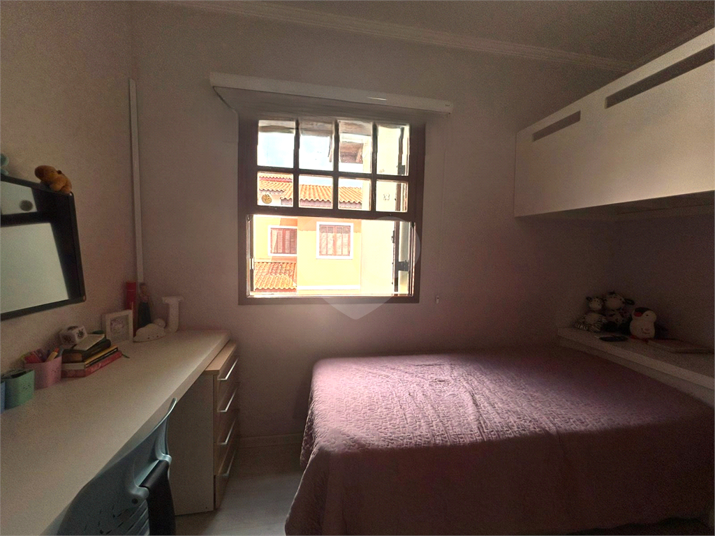 Casa de Condomínio – 142m² - 3 Dormitórios – 1 Suíte – 'Área Gourmet - Escritório - Ar Condicionado - Segurança, Natureza e Conforto 