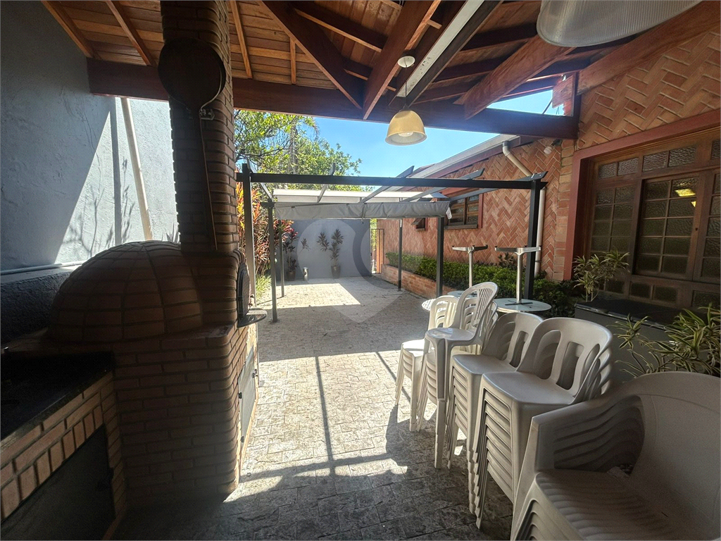 Casa de Condomínio – 142m² - 3 Dormitórios – 1 Suíte – 'Área Gourmet - Escritório - Ar Condicionado - Segurança, Natureza e Conforto 