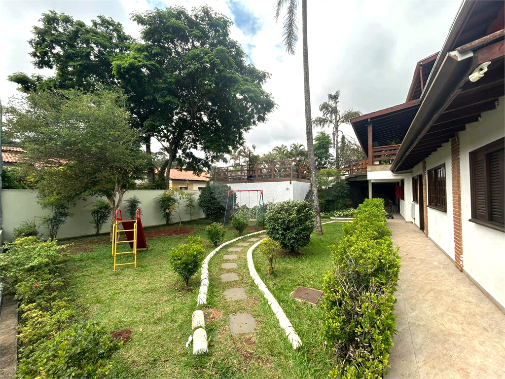 Casa de Condomínio – 142m² - 3 Dormitórios – 1 Suíte – 'Área Gourmet - Escritório - Ar Condicionado - Segurança, Natureza e Conforto 