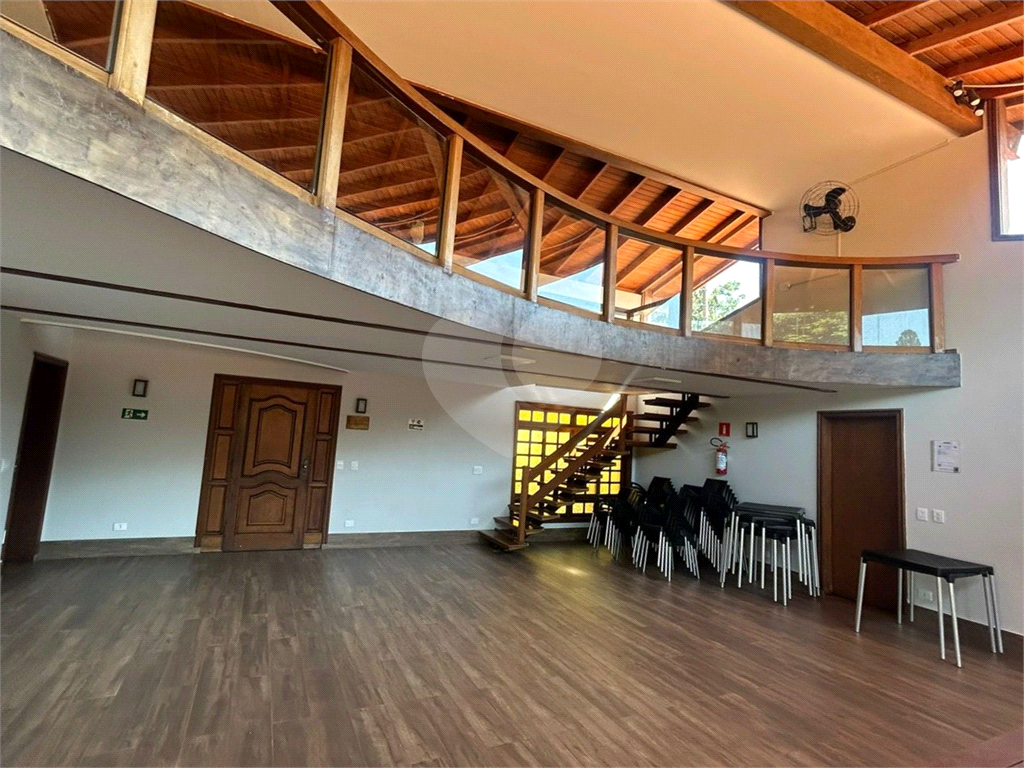 Casa de Condomínio – 142m² - 3 Dormitórios – 1 Suíte – 'Área Gourmet - Escritório - Ar Condicionado - Segurança, Natureza e Conforto 