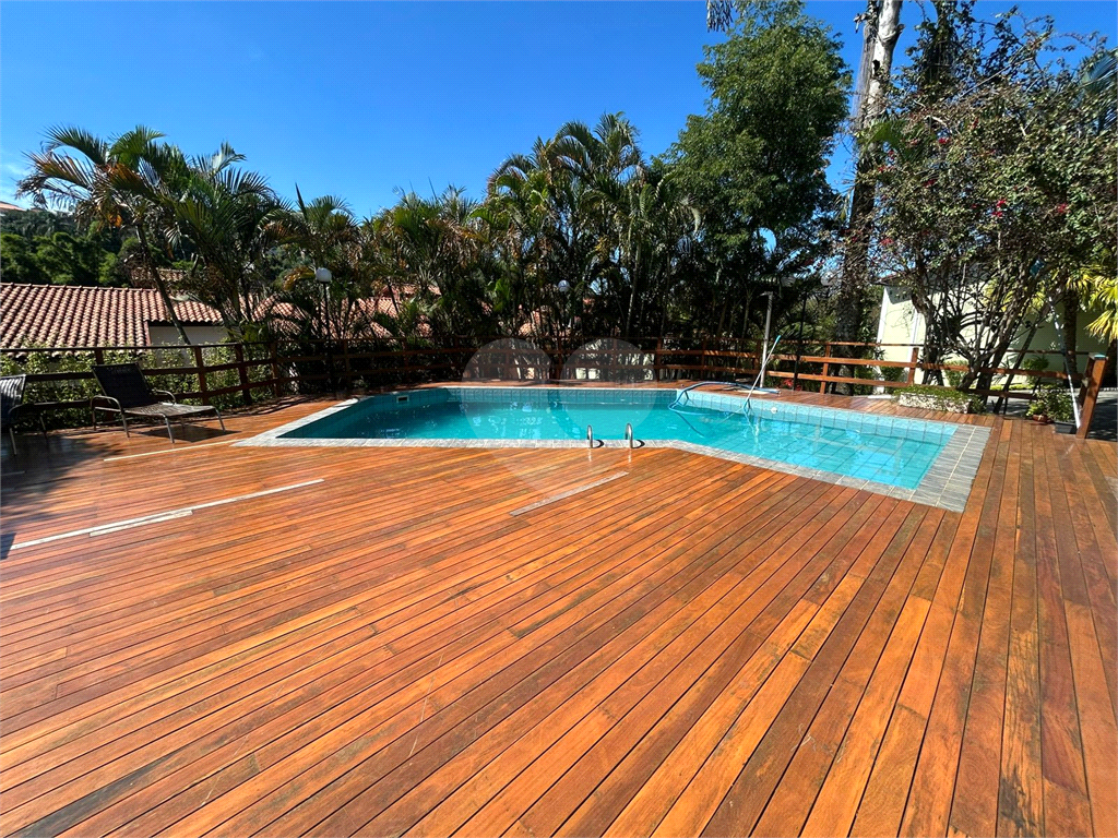 Casa de Condomínio – 142m² - 3 Dormitórios – 1 Suíte – 'Área Gourmet - Escritório - Ar Condicionado - Segurança, Natureza e Conforto 
