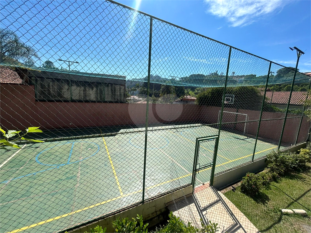 Casa de Condomínio – 142m² - 3 Dormitórios – 1 Suíte – 'Área Gourmet - Escritório - Ar Condicionado - Segurança, Natureza e Conforto 