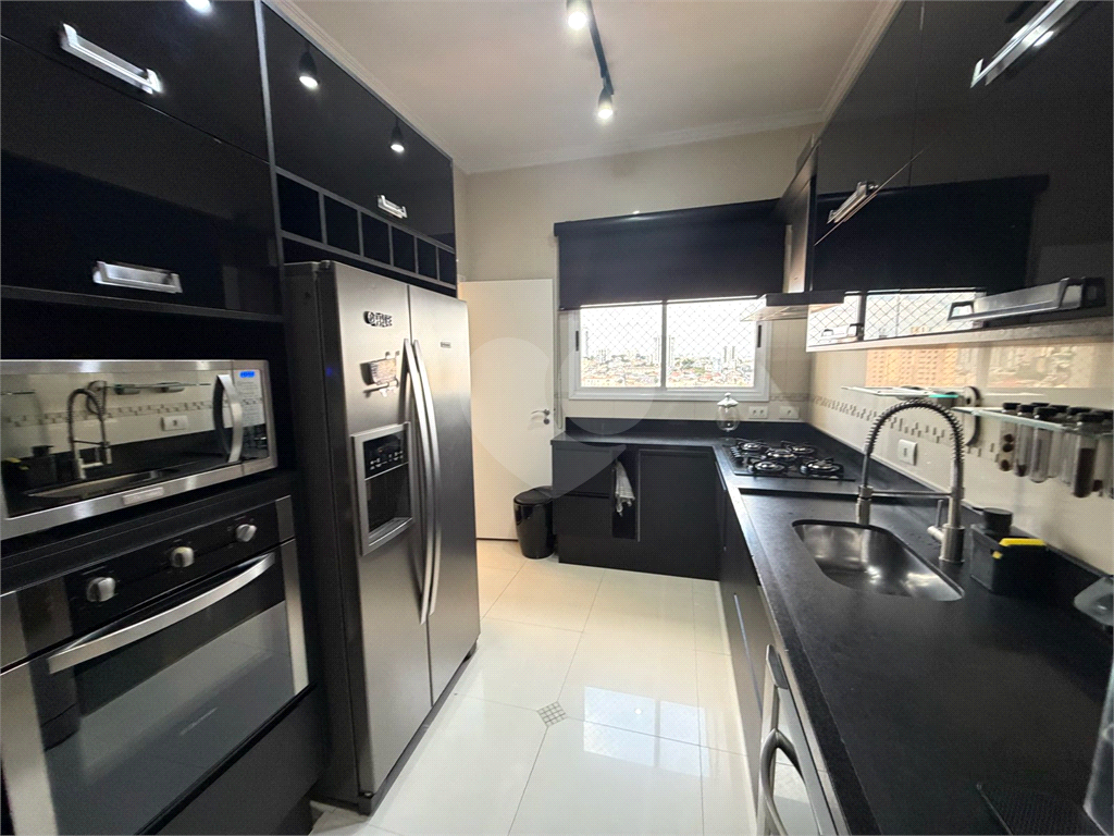 Cobertura triplex porteira fechada à venda na Santa Teresinha