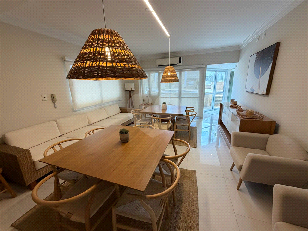 Cobertura triplex porteira fechada à venda na Santa Teresinha