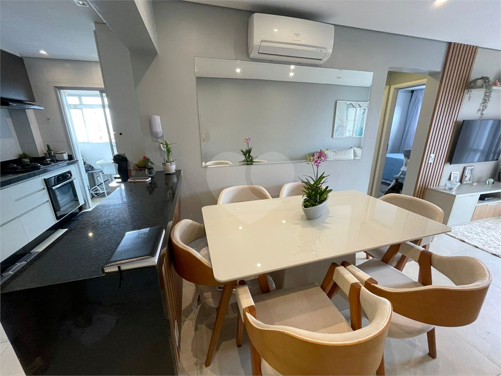 Apartamento 2 dormitórios, 1 vaga, mobiliado em Pirituba. Otima localização!