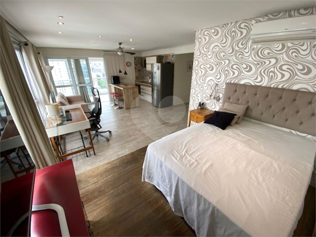 Flat mobiliado, moderno e integrado de 58m² com sacada, vaga e lazer completo em frente ao Insper – Vila Olímpia