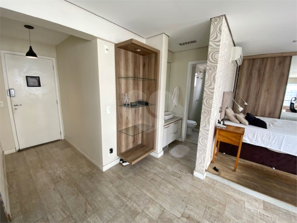 Flat mobiliado, moderno e integrado de 58m² com sacada, vaga e lazer completo em frente ao Insper – Vila Olímpia