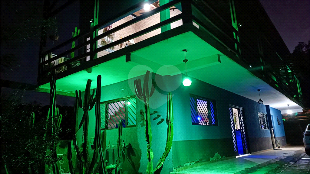 Chácara com piscina  em Mairiporã 