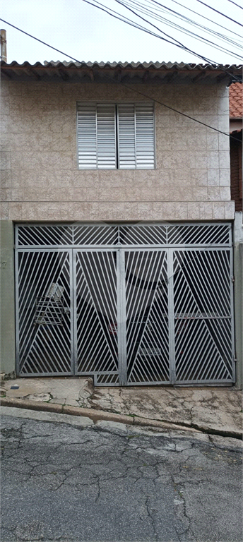 Casa ampla à venda na Parada Inglesa, a poucos minutos do metrô