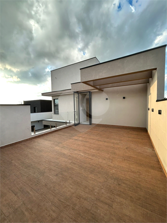 Casa à venda em condomínio fechado em Caçapava