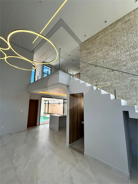 Casa à venda em condomínio fechado em Caçapava