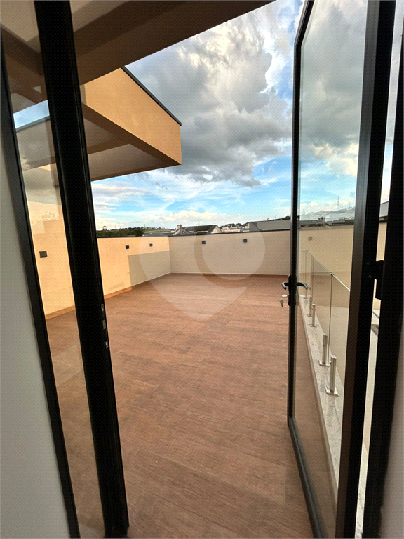 Casa à venda em condomínio fechado em Caçapava