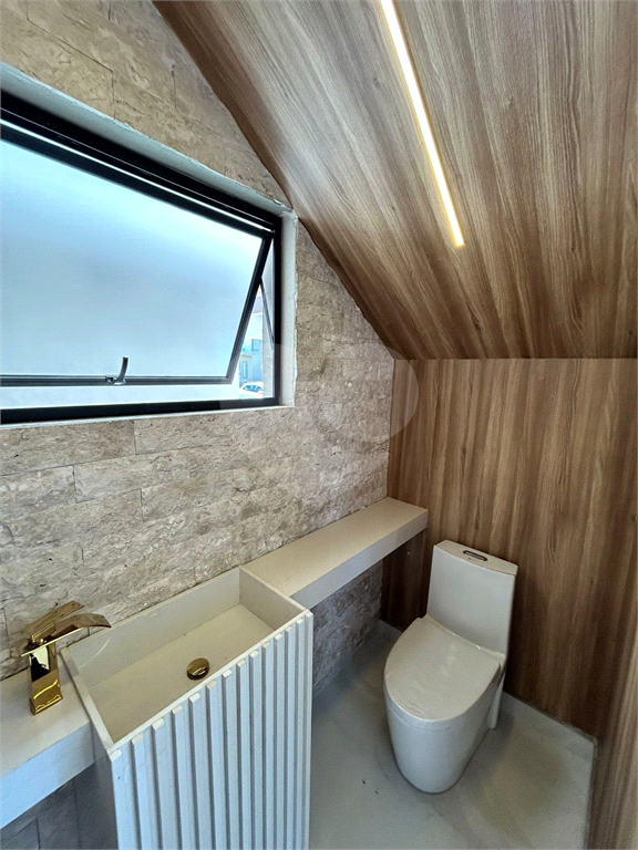 Casa à venda em condomínio fechado em Caçapava