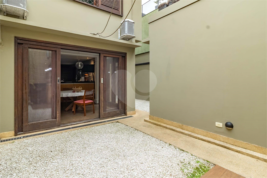 Casa à venda no Jardim Paulistano 
