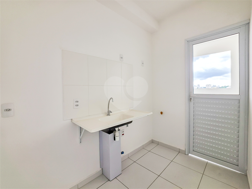 Apartamento - Itaquera - 2 Quartos / Dormitórios - Novo - Venda / Compra