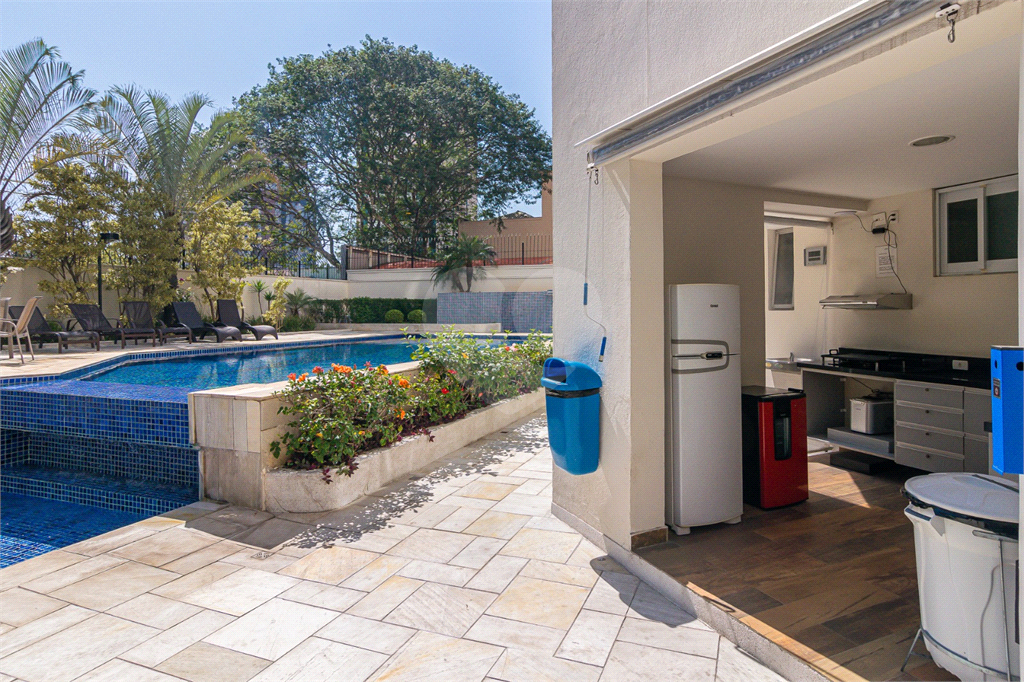 Imóvel 121m² com 4 quartos, 1 sendo suíte, lazer completo 2 vagas Vila Romana