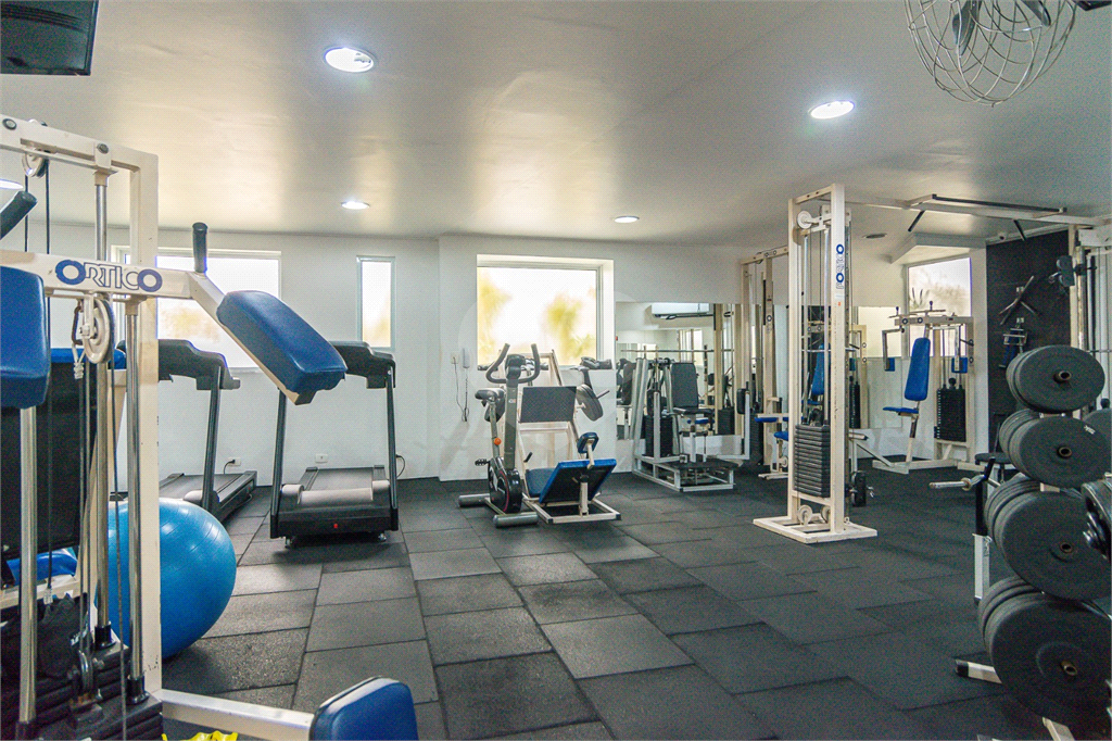 Imóvel 121m² com 4 quartos, 1 sendo suíte, lazer completo 2 vagas Vila Romana