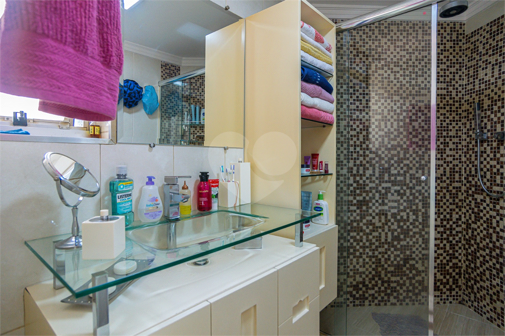 Imóvel 121m² com 4 quartos, 1 sendo suíte, lazer completo 2 vagas Vila Romana