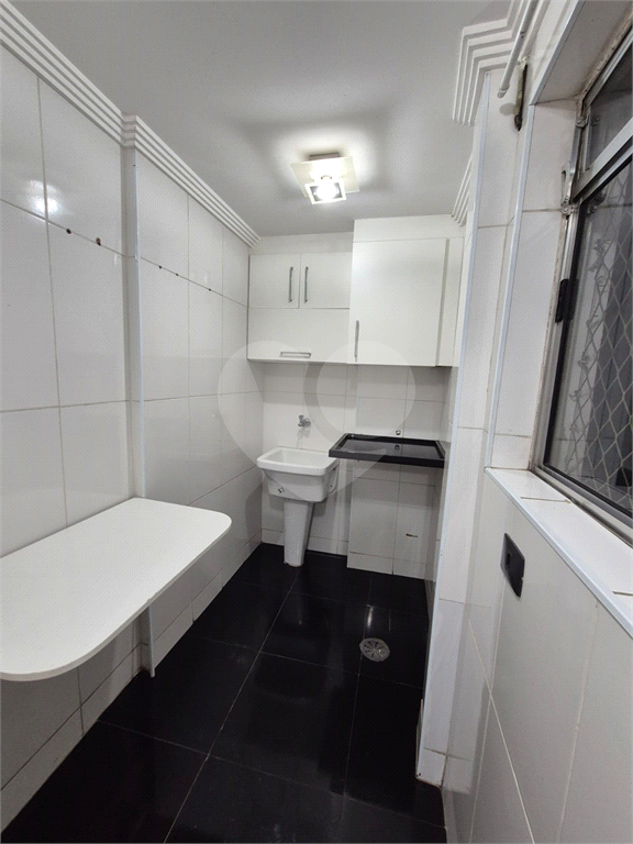 APARTAMENTO em BARRO BRANCO (ZONA NORTE)