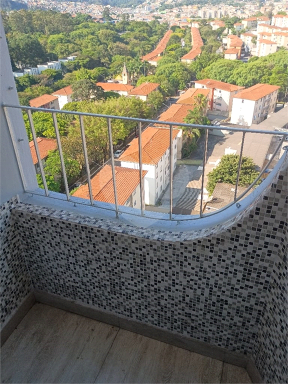 APARTAMENTO em BARRO BRANCO (ZONA NORTE)