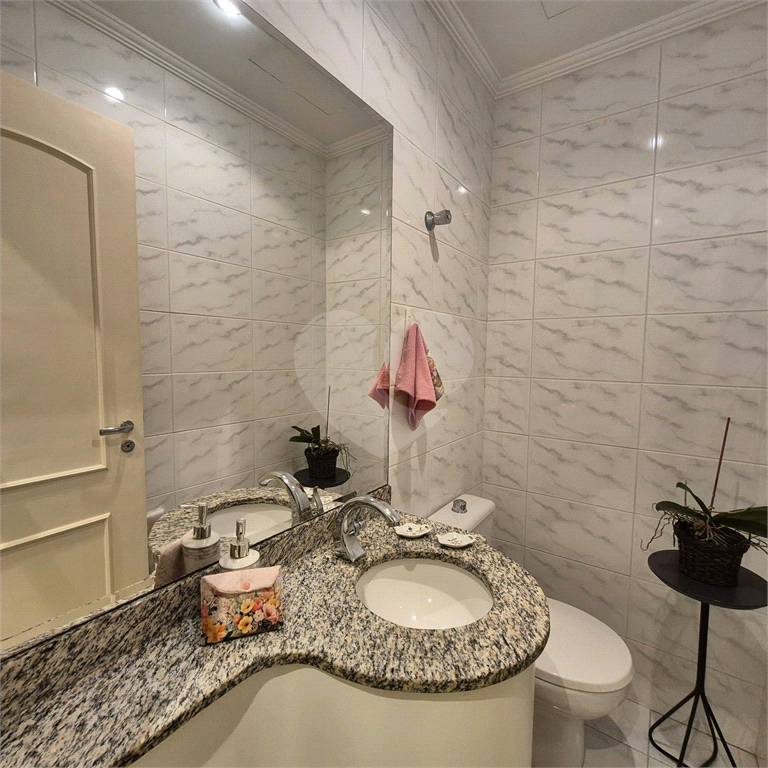 APARTAMENTO COM 3 QUARTOS SENDO 1 SUITE  LAZER  PROXIMO A ESTAÇÃO CONCEIÇÃO  ANDAR ALTO  SEMI MOBILIADO