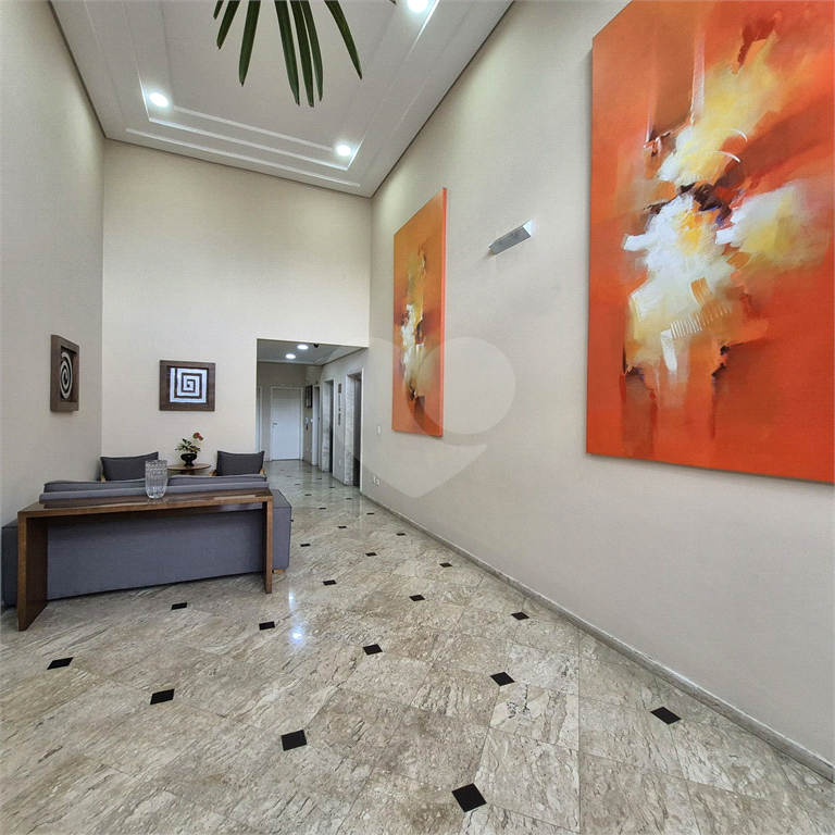 APARTAMENTO COM 3 QUARTOS SENDO 1 SUITE  LAZER  PROXIMO A ESTAÇÃO CONCEIÇÃO  ANDAR ALTO  SEMI MOBILIADO