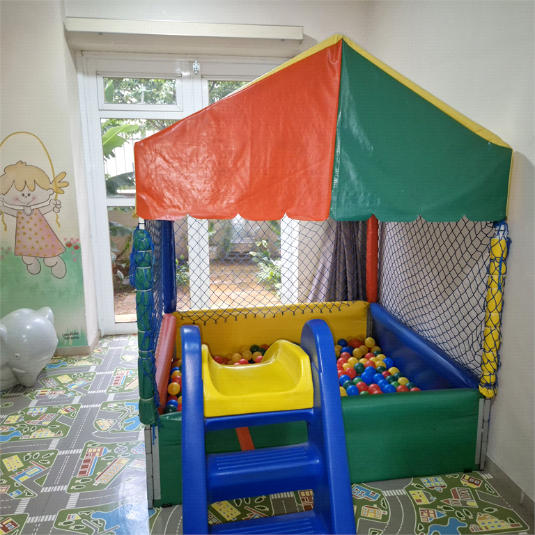 APARTAMENTO COM 3 QUARTOS SENDO 1 SUITE  LAZER  PROXIMO A ESTAÇÃO CONCEIÇÃO  ANDAR ALTO  SEMI MOBILIADO